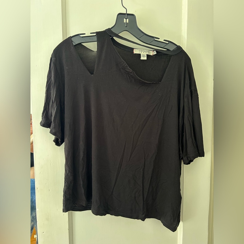 Alice + Olivia Distressed Black Short Sleeve Tee Sz Lg